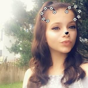 Meet your Posher, Alexis